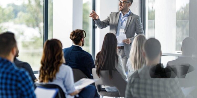 Crucial Conversations: How to Focus on Your Goal and Achieve Successful Outcomes