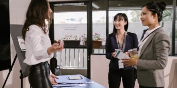 How to Register Your Business and Decide If Incorporation Is Right for You